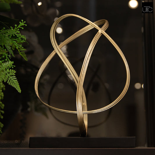 Zech Tangled Metal Table Decor