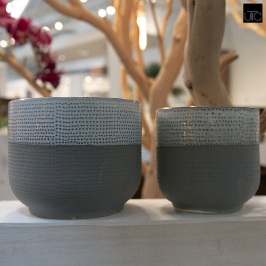 Ceramic Round Pot Gloss Finish Ivory..6.25"x6.25"x5.75"H -153